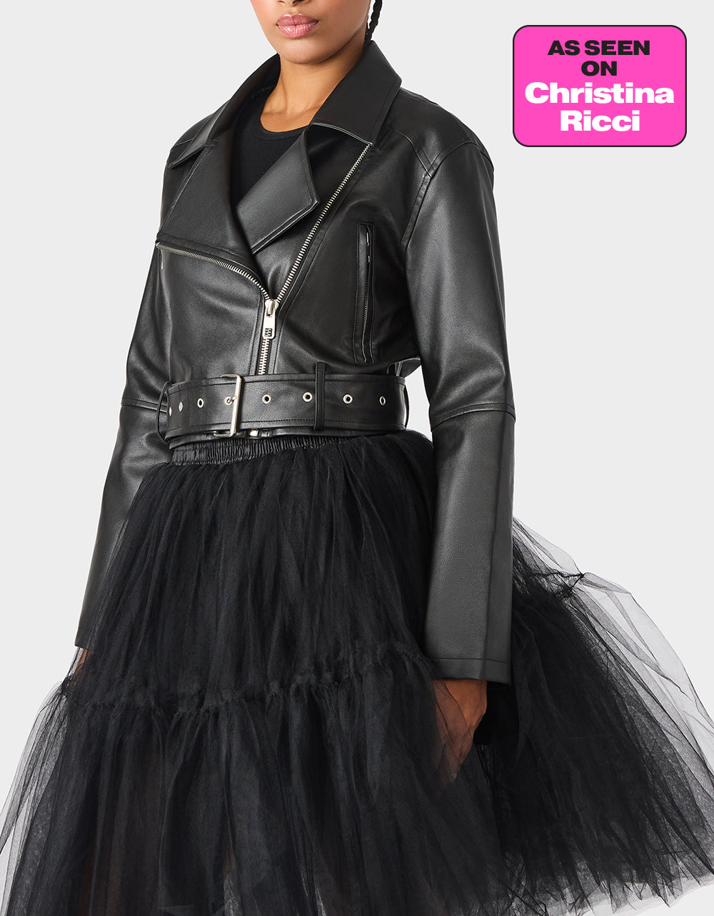 BETSEY-JOHNSON_APPAREL_CJ6949_BLACK_0632_9098a1cf-a3fa-4f36-a2a2-8e2b5574170d