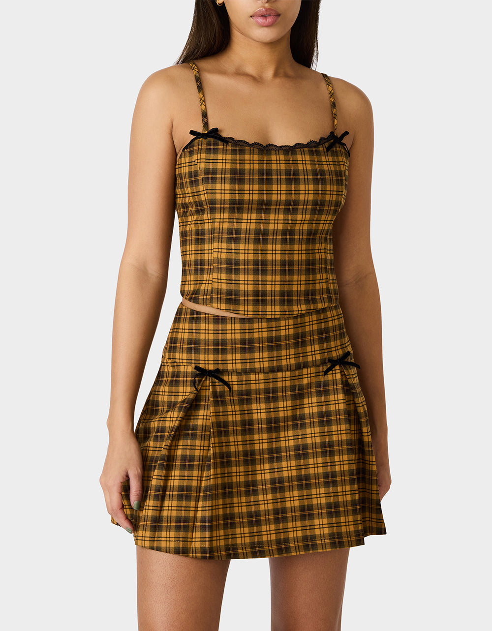 BETSEY-JOHNSON_APPAREL_TT5829_YELLOW-PLAID_03